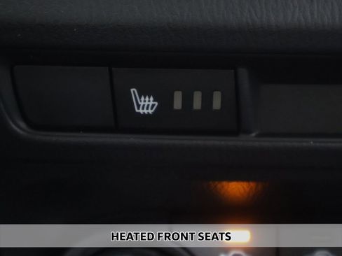 Used 2018 MAZDA MAZDA3 Touring image 5