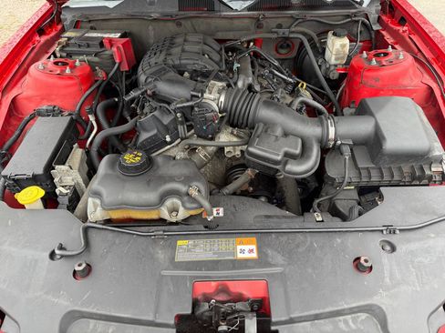 Used 2012 Ford Mustang Premium image 14