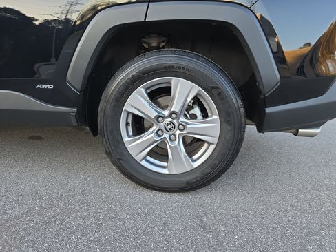 Certified 2024 Toyota RAV4 XLE image 34