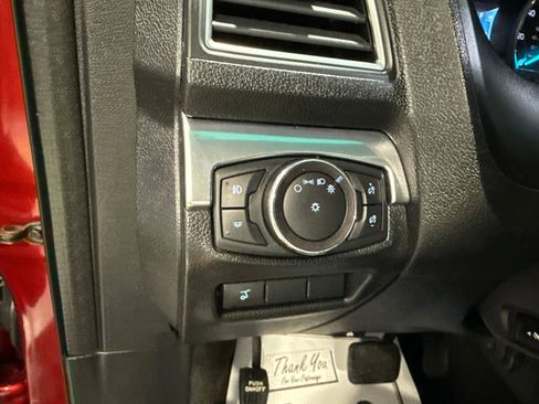 Used 2017 Ford Explorer Limited w/ Equipment Group 301A AWD/4WD image 21
