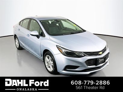 Used 2017 Chevrolet Cruze LT