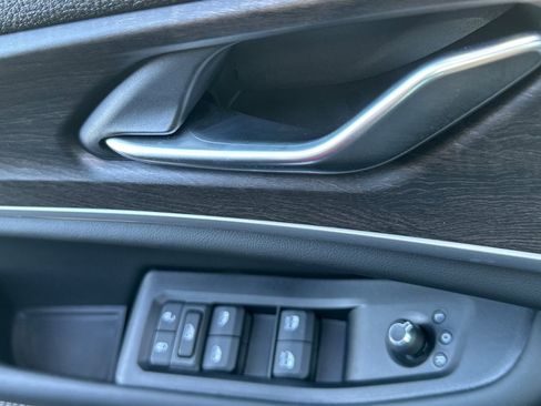 New 2026 Jeep Grand Cherokee Limited image 11