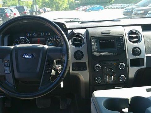 Used 2013 Ford F150 XLT w/ Luxury Equipment Group RWD image 10