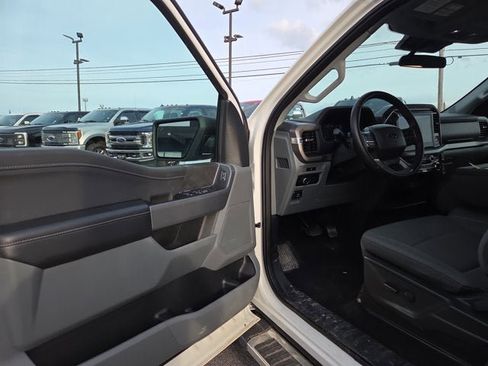 Used 2025 Ford F150 XLT w/ Equipment Group 301A Standard image 7