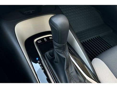 New 2026 Toyota Corolla LE w/ LE Premium Package FWD image 22