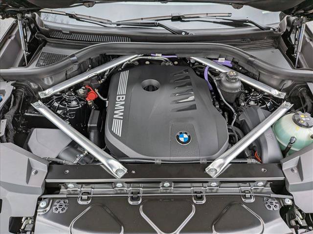 Used 2026 BMW X5 xDrive40i AWD/4WD image 18