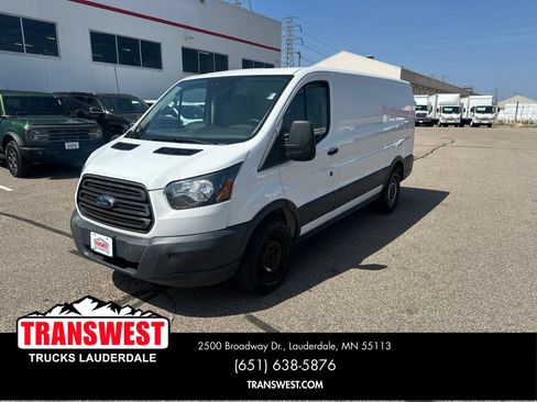 Used 2017 Ford Transit 250 130 Low Roof RWD image 1
