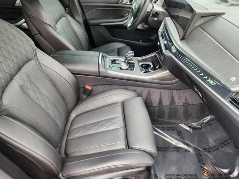 Used 2025 BMW ALPINA XB7 image 14