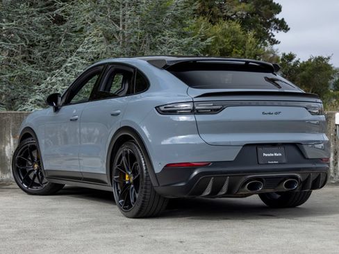 Certified 2023 Porsche Cayenne Turbo GT AWD/4WD image 3