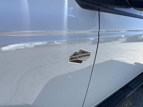 Used 2022 Ford Bronco Wildtrak image 11