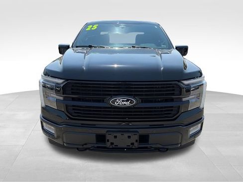 Used 2025 Ford F150 Platinum AWD/4WD image 2
