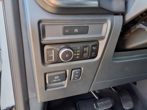 Used 2025 Ford F150 Lariat w/ Equipment Group 501A Mid AWD/4WD image 23