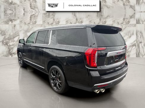 Used 2023 GMC Yukon XL Denali AWD/4WD image 3