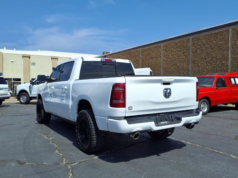 Used 2023 RAM 1500 Laramie AWD/4WD image 16