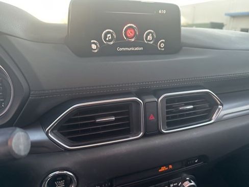 Used 2017 MAZDA CX-5 Touring w/ Preferred Equipment Package image 9