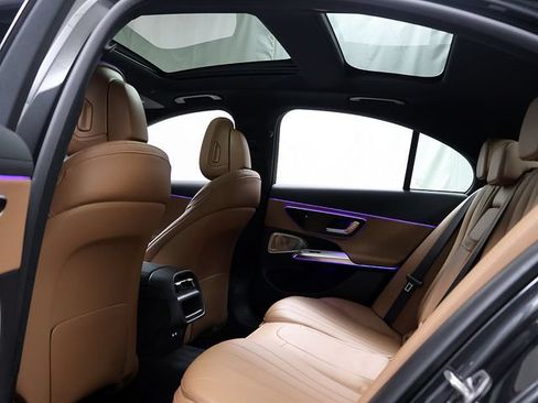 Certified 2026 Mercedes-Benz E 450 4MATIC Sedan image 13