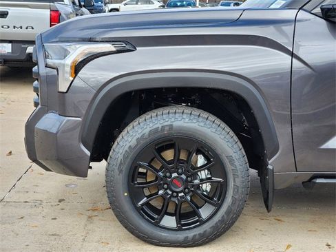 New 2025 Toyota Tundra SR5 image 5