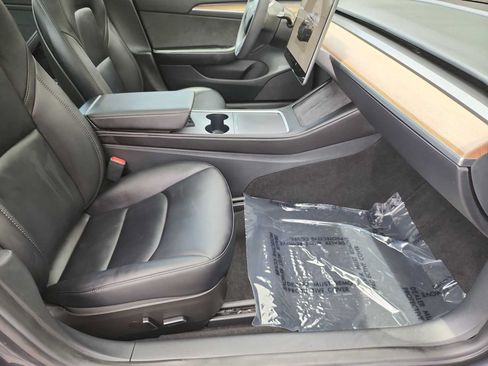 Used 2023 Tesla Model 3 Standard Range RWD image 18