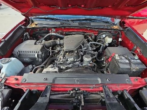 Used 2023 Toyota Tacoma SR w/ SR Convenience Package RWD image 26