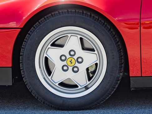 Used 1991 Ferrari Testarossa RWD image 18