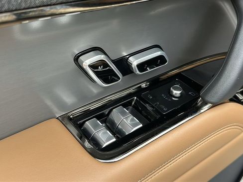 Certified 2023 Land Rover Range Rover Sport SE image 10