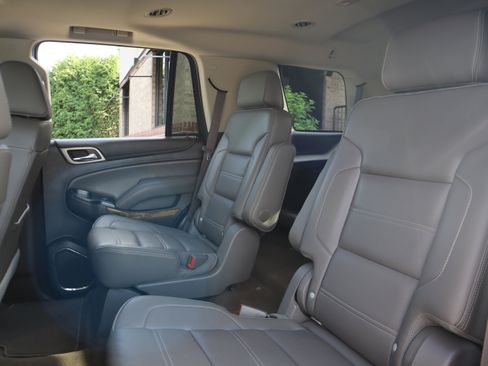 Used 2017 GMC Yukon Denali w/ Open Road Package AWD/4WD image 35