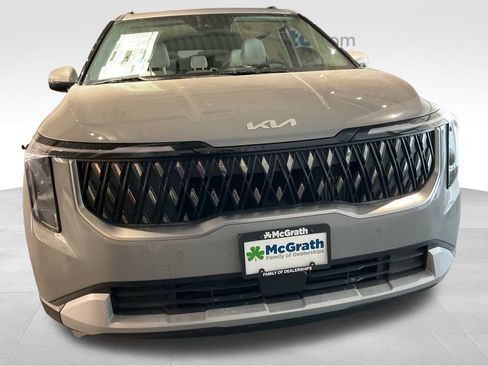 New 2026 Kia Carnival EX image 6