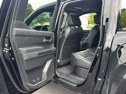 Used 2024 Toyota Tacoma TRD Sport w/ TRD Sport Premium Package AWD/4WD image 24