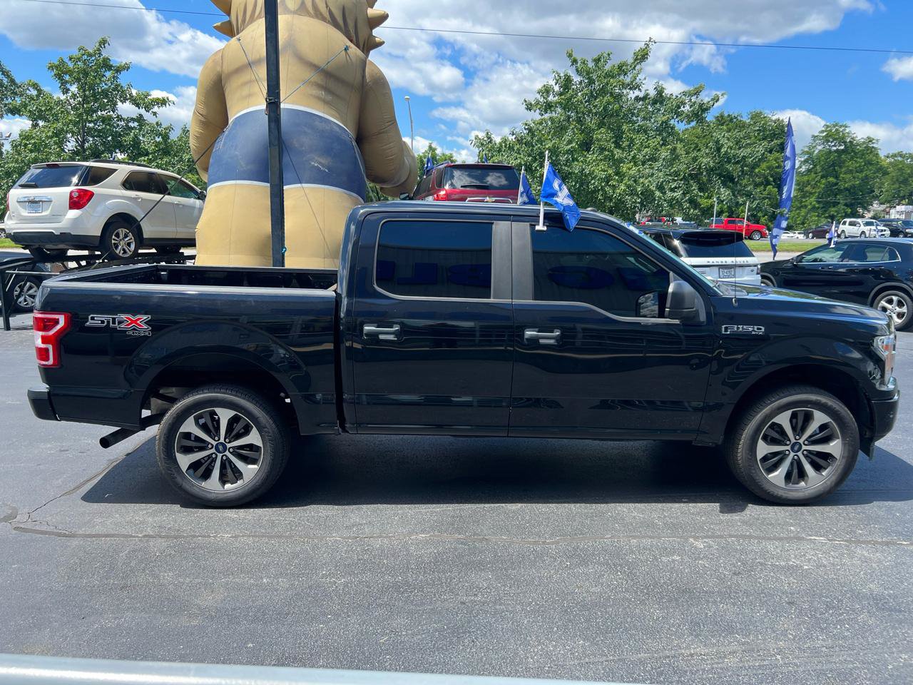 Used 2019 Ford F150 XL w/ Equipment Group 101A Mid AWD/4WD image 7