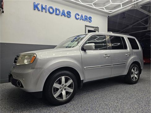 Used 2013 Honda Pilot Touring image 2