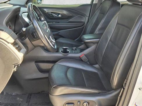 Used 2020 GMC Terrain SLT w/ Preferred Package image 17