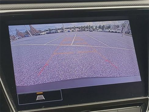 Used 2021 Chevrolet TrailBlazer RS w/ Technology Package image 20