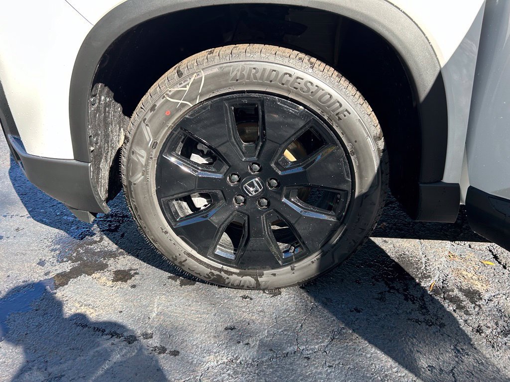 New 2026 Honda Pilot Black Edition image 26