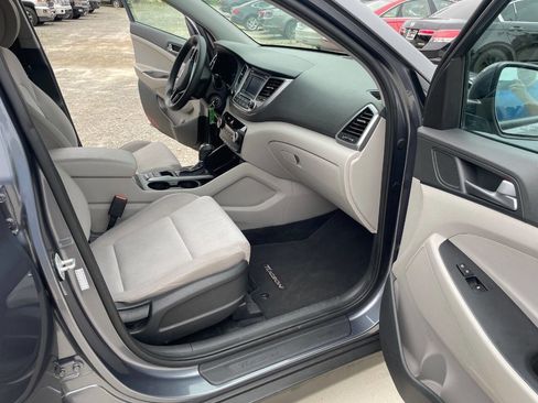Used 2016 Hyundai Tucson SE w/ Option Group 02 AWD/4WD image 22