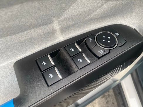 New 2026 Ford Maverick XLT image 13