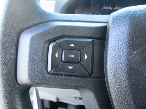 Used 2022 Ford E-350 and Econoline 350 Super Duty w/ Power Windows & Locks Group RWD image 10
