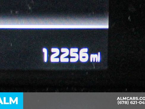 Used 2025 Kia Soul LX w/ LX Technology Package FWD image 38