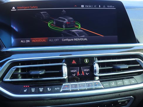 Used 2021 BMW X5 sDrive40i w/ Premium Package image 38