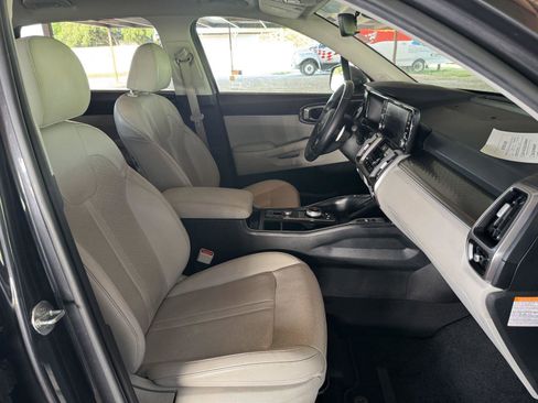 Used 2022 Kia Sorento S AWD/4WD image 43
