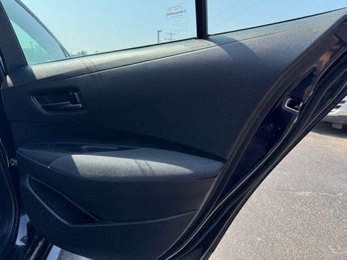 Certified 2022 Toyota Corolla LE image 30