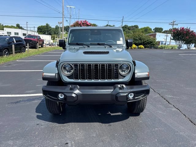 New 2026 Jeep Gladiator Sport AWD/4WD image 2