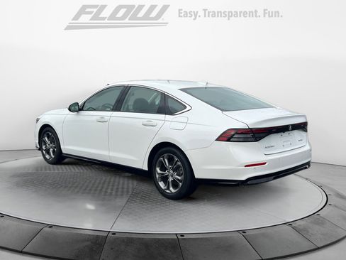 Used 2023 Honda Accord EX-L image 5
