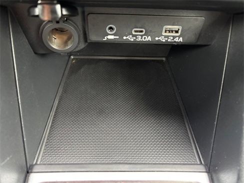 Used 2024 Subaru WRX Base image 22