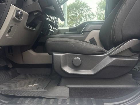 Used 2019 Ford F150 XL w/ Equipment Group 101A Mid AWD/4WD image 9