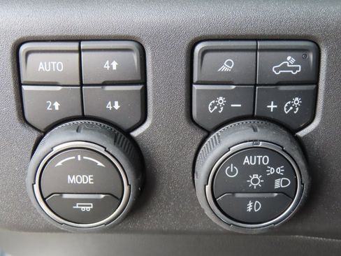 New 2026 Chevrolet Silverado 1500 LT Trail Boss w/ LT Trail Boss Premium Package image 18