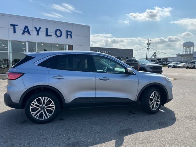 Used 2022 Ford Escape SEL w/ Technology Package AWD/4WD image 17