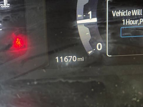 Used 2025 Toyota 4Runner SR5 image 40