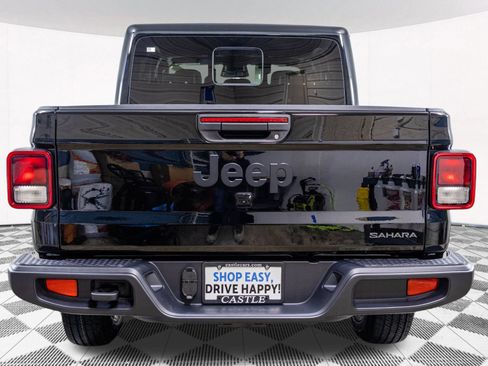 New 2026 Jeep Gladiator Sport AWD/4WD image 16