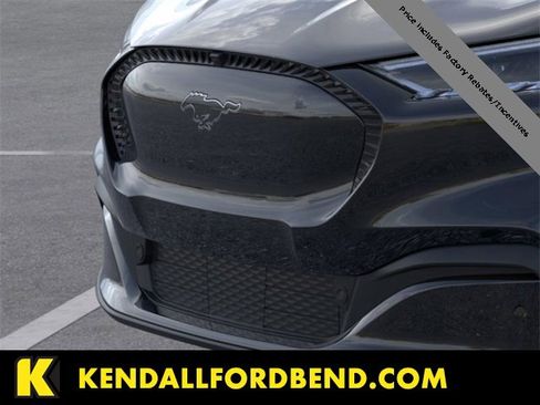 Used 2024 Ford Mustang Mach-E Select w/ Comfort Package Lite image 17