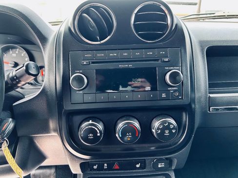 Used 2011 Jeep Patriot Latitude image 15